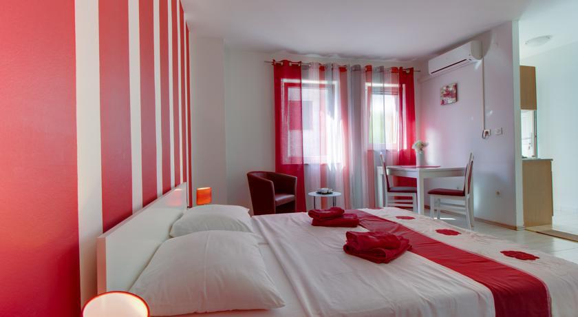 Apartment Nikolina Mali Losinj Room photo